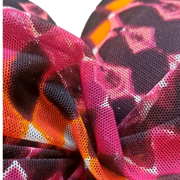 La Blanca 1 Pc Swimsuit Safari Print w/ Shirred Mesh Overlay Sz 10 - Picture 6 of 14